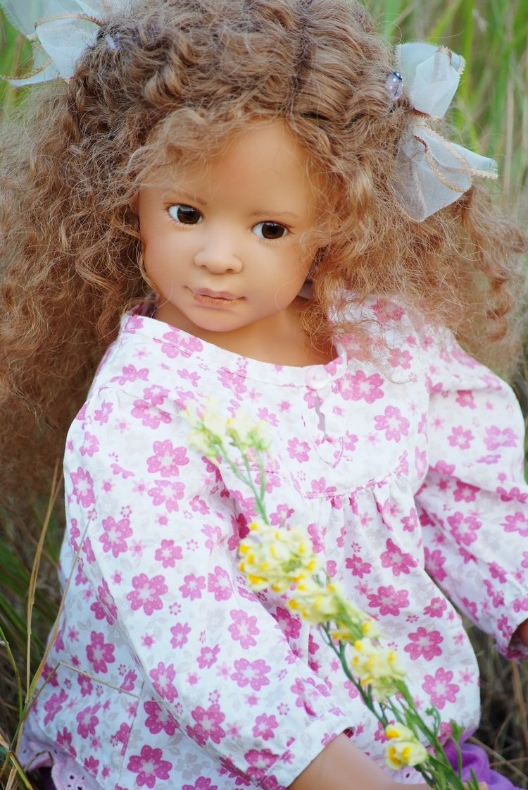 Антония на прогулке