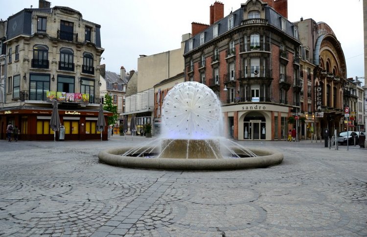 Очарование стринных французских городов