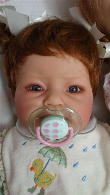 "У меня режутся зубки". Очень редкая девочка от Ли Миддлетон - Teething Blues