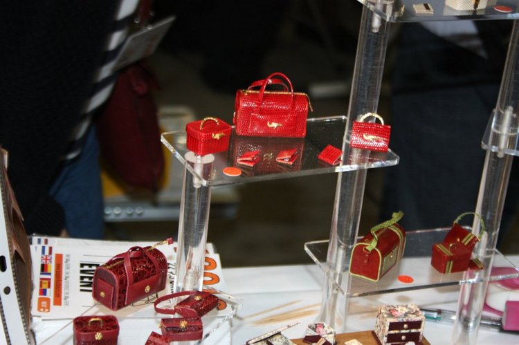 Выставка кукол, мишек тедди, кукольных домиков и миниатюры в Нидерландах 24-25 октября 2015 год. Часть пятая | Бэйбики Выставка кукол, мишек тедди, кукольных домиков и миниатюры в Нидерландах 24-25 октября 2015 год. Часть пятая (фото 2)