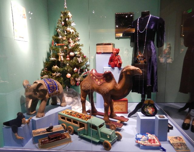 "Другое детство". Выставка в Коломенском. Часть 2 | Бэйбики "Другое детство". Выставка в Коломенском. Часть 2 (фото 10)