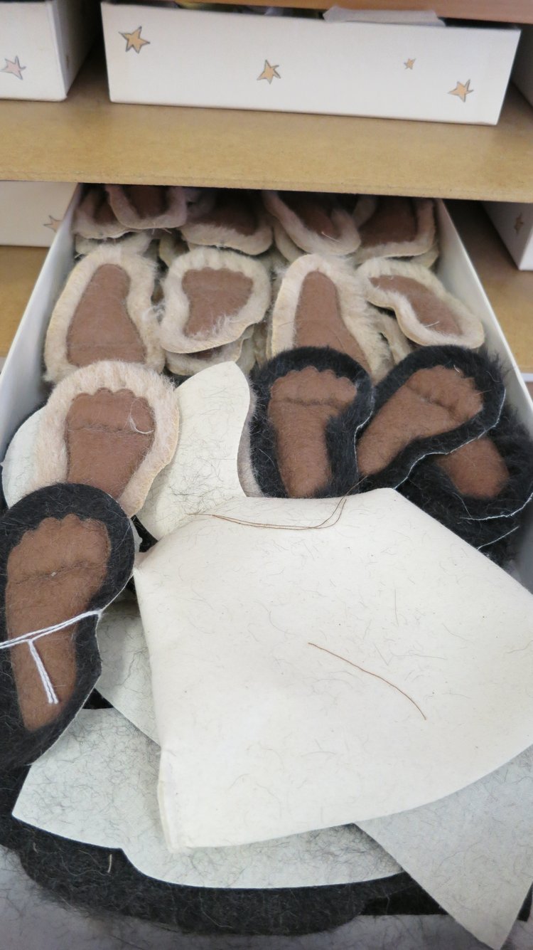 Впервые за 40 лет. День открытых дверей на кукольной фабрике R John Wright. Часть четвертая: Процесс производства. Окончание