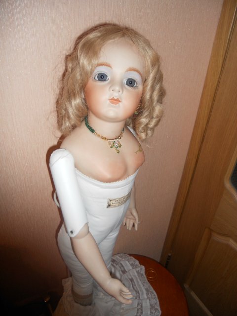 История женского костюма конца 18-19 века в куклах BEBE (фото 4)