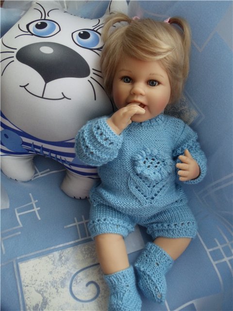 Свитерочек - нежный цветочек (фото 2)