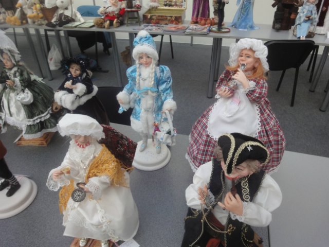 Выставка кукол и мишек - Арт Красноярск 2013