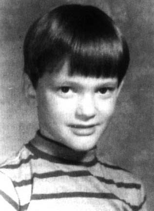 Прошу вернуть детство за вознаграждение или «… все взрослые сначала были детьми, только мало кто из них об этом помнит.»