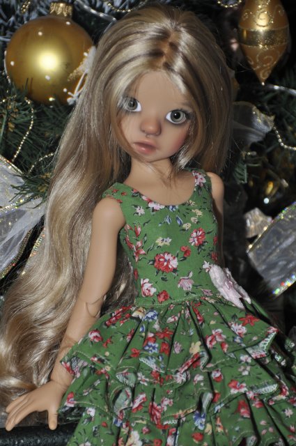 Иззи тан от Кайе Виггз - подарок под Старый Новый год