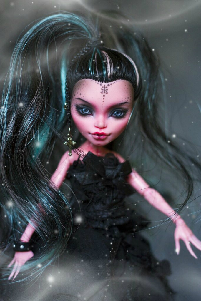 Новые перерисовки Monster High