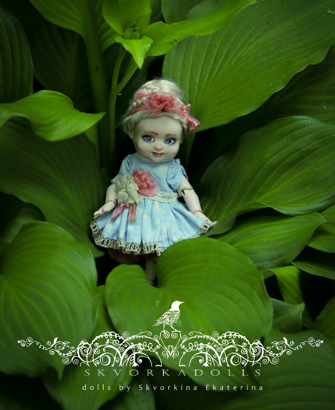 Фарфоровая кукла Бобо - маленькая принцесса