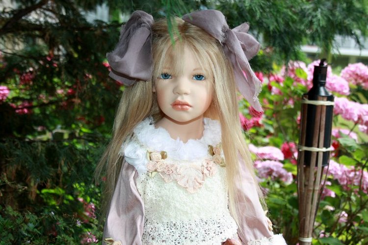 Марусина прогулка по саду. Коллекционная кукла от Zofia & Henry Zawieruszynski