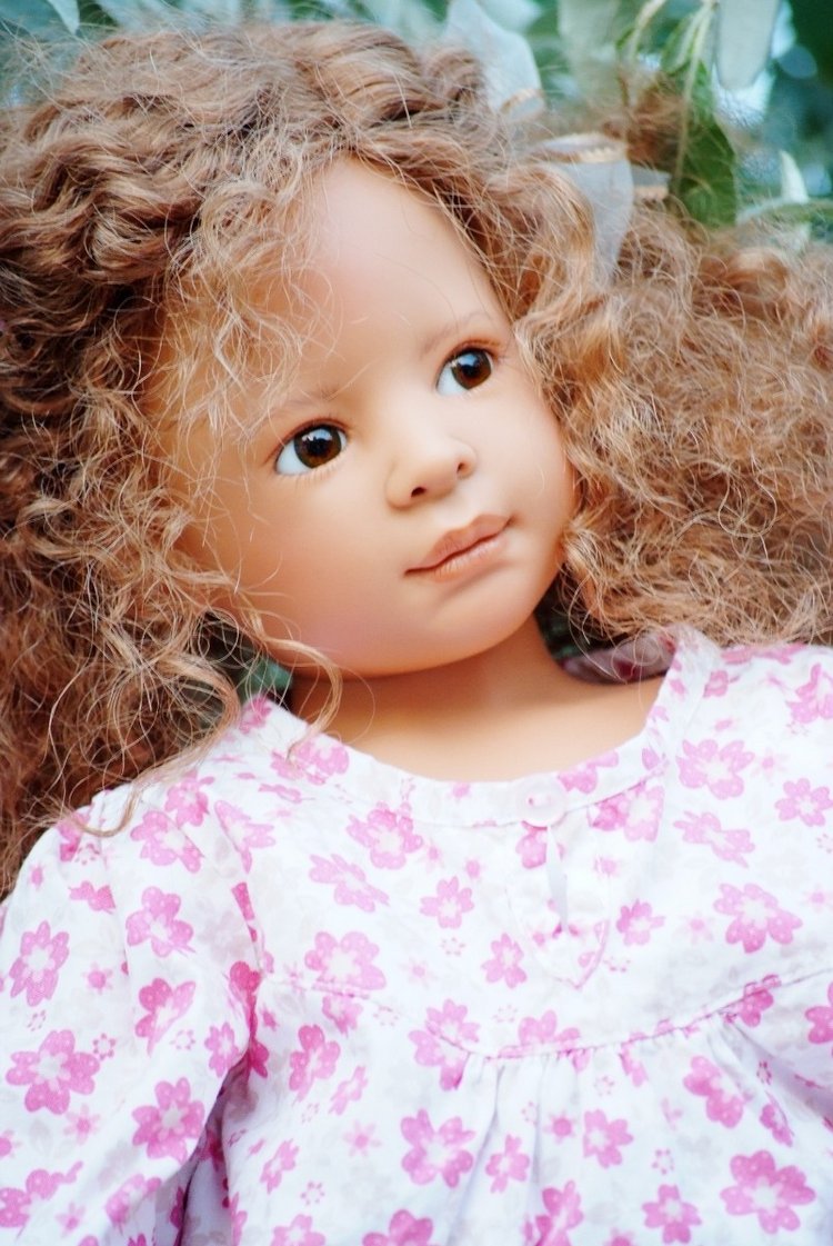 Антония на прогулке