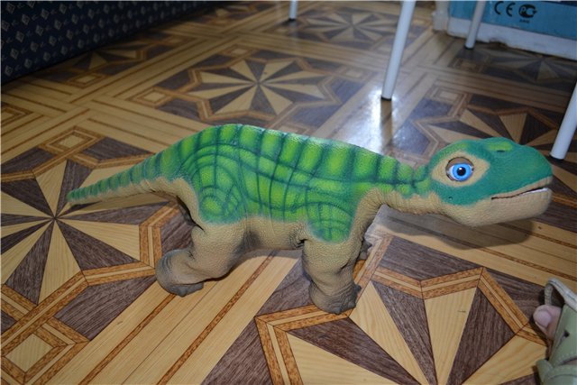 Любопытный динозаврик PLEO (фото 6)