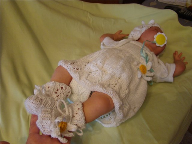 Раз ромашка,два ромашка...идея ценой в 15 рублей. Комплект для моей куклы реборн (фото 8)