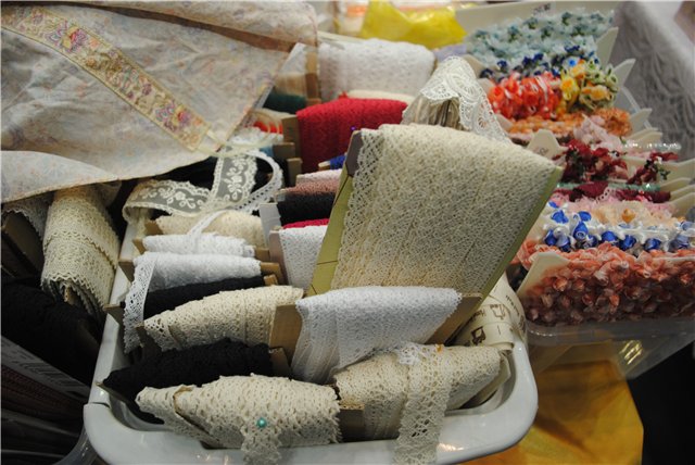 Выставка на Тишинке "Атмосфера творчества". Октябрь 2014. Пройдемся по первому этажу выставки