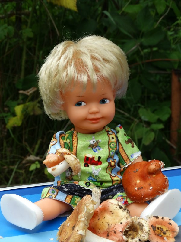 Малышка Лизи lissi batz в лесу