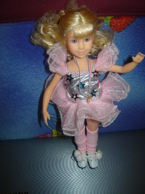 "Звезда на льду": куклы, воспитывающие девочек из серии It's me от Family Company | Бэйбики "Звезда на льду": куклы, воспитывающие девочек из серии It's me от Family Company (фото 3)