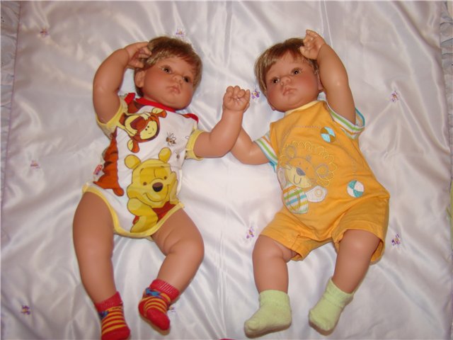 Три пары очаровательных двойняшек! Малышки от Ли Миддлтон "Кантри Шарм" (фото 5)