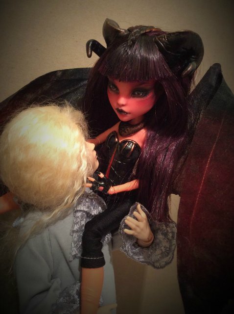 ООАК Monster High — ООАК Monster High и Ever After High: репейнт