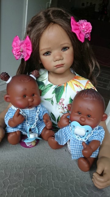 Девочки - грустиночки Илви и Милина от замечательного автора Аннетт Химштедт