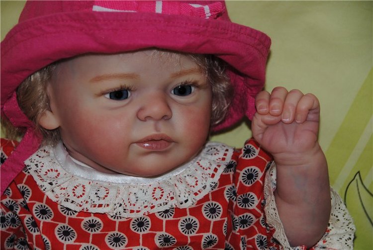 Белокурый котенок реборн Владочка