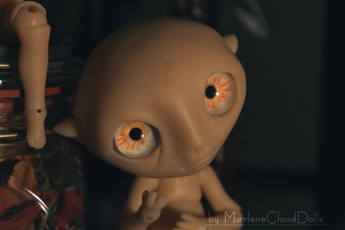 Новенькие шарнирные куклы Изгои и их глаза
