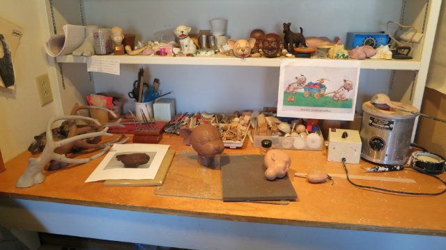 Впервые за 40 лет. День открытых дверей на кукольной фабрике R John Wright. Часть первая: Место, где рождаются куклы и