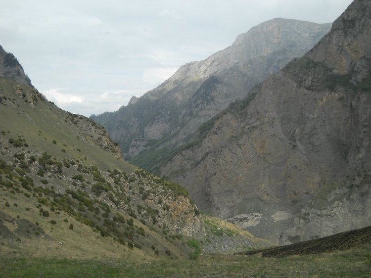 Кармадонское ущелье, Северная Осетия