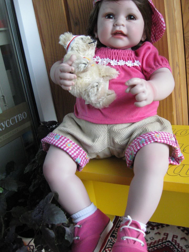 Разные детки Адора одного молда