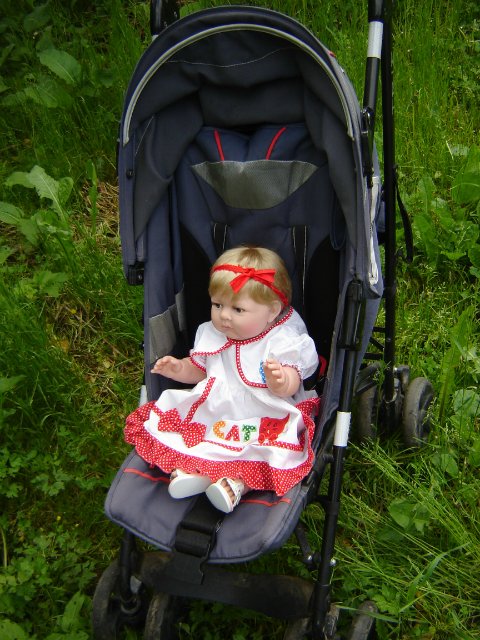 Босиком по росе и другие фото