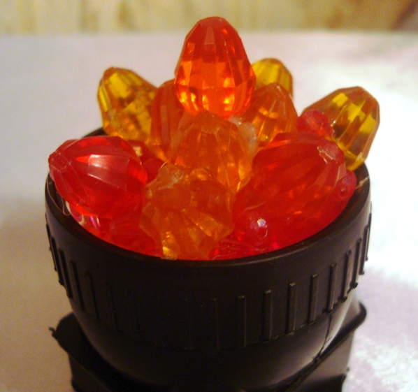 Кукольная миниатюра своими руками. Игрушечный огонь (фото 3)