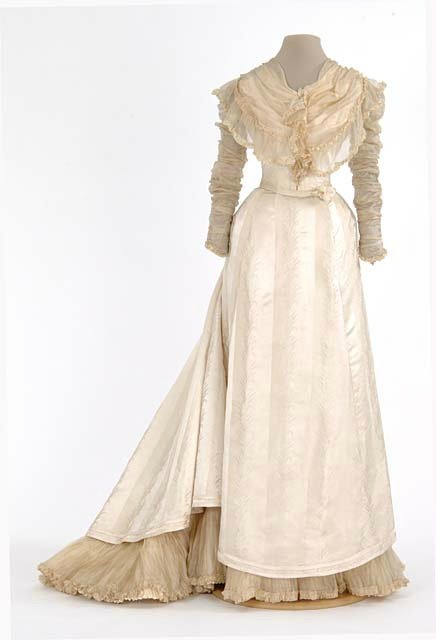 Для тех, кто в поиске или Каждый охотник желает знать. Викторианские и эдвардианские наряды