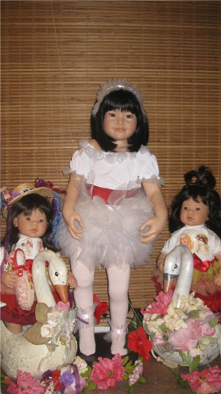 Головокружительные, обворожительные балеринки-лебеди! Адриана от Susan Lippl и две ее сестренки от Lee Middleton! Часть