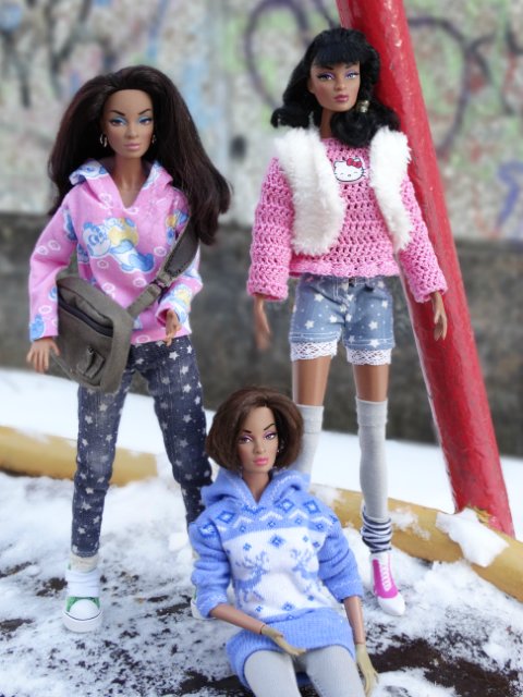 Мулатки в зимнем Екатеринбурге (фото 7)