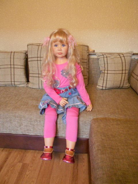 Во всех ты, милочка, паричках хороша (фото 4)