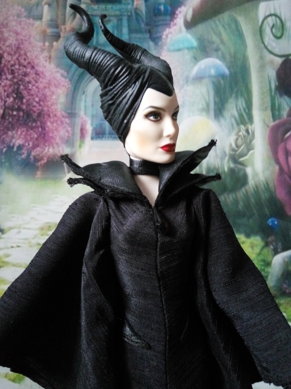 Моя колекция кукол ч1. Куклы Принцессы Диснея Алиса в зазеркалье и Золушка, Малефисента