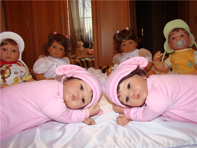 Три пары очаровательных двойняшек! Малышки от Ли Миддлтон "Кантри Шарм"