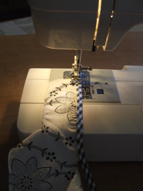 Простая одежда для куклы - КИМОНО. Мастер-класс (фото 8)