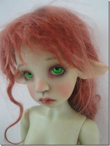 Mademoiselle Buonaparte или росшная Нелличка фавн green Kaye Wiggs с кастомным мейком и аутфитом от Val Zeitler