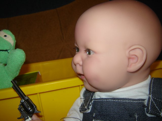 Шериф и его помощник против Мистера Лягуха. Куклы Berenguer