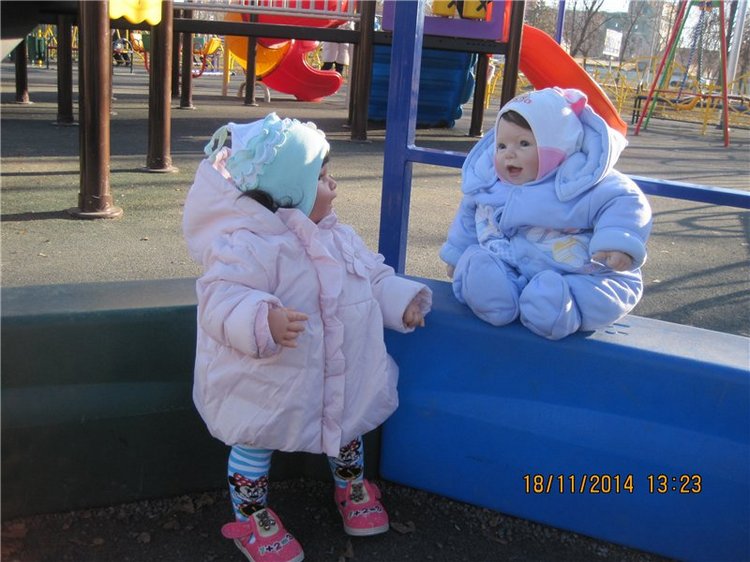 Две сестрёнки. Куклы Lee Middleton Лёля и Катюша (фото 7)