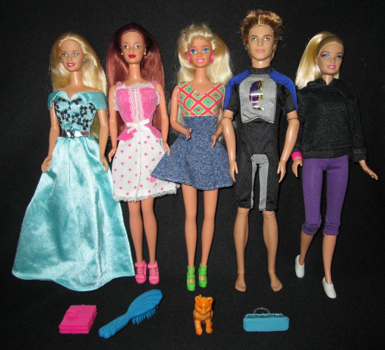 «Эффект насмотренности» или 200 фирменных кукольных нарядов | Бэйбики «Эффект насмотренности» или 200 фирменных кукольных нарядов (фото 10)