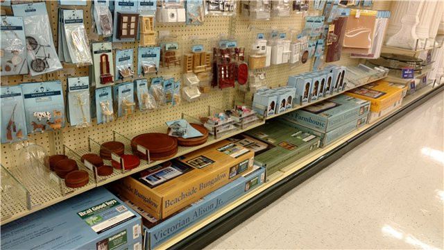 За океаном. HobbyLobby Arts & Crafts Stores