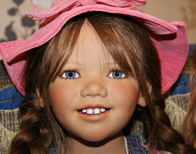 УDIVIТЕЛЬНАЯ DIVI и ее компания друзей - Kadri Nula Nella Lisa Lu Leleti от Annete Himstedt