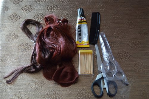 Изготовление клеевого парика для куклы своими руками из сарана: Мастер класс (фото 3)