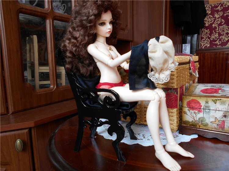 Как я с помощниками шила наряд для Аделины (фото 2)