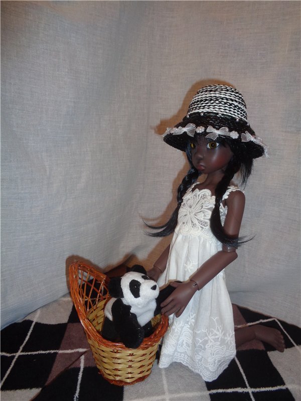 Как мы готовились к конкурсу шляпок! Куклы БЖД от Kaye Wiggs (фото 2)