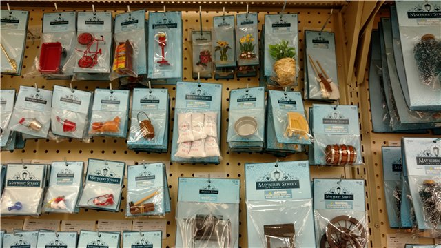 За океаном. HobbyLobby Arts & Crafts Stores