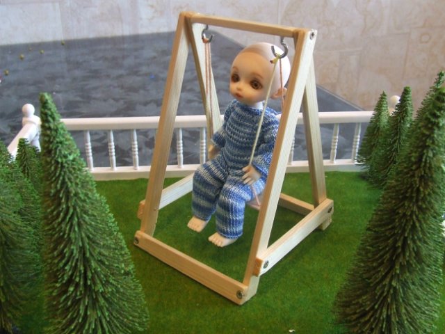 Качели для малышей БЖД — Мебель для кукол и домиков: фото (фото 9)