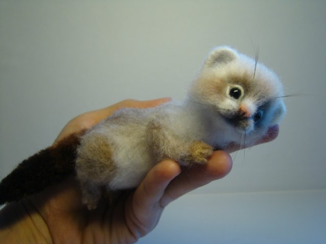 Хорёк. Авторская игрушка валянием Ольги Чернухо (фото 9)