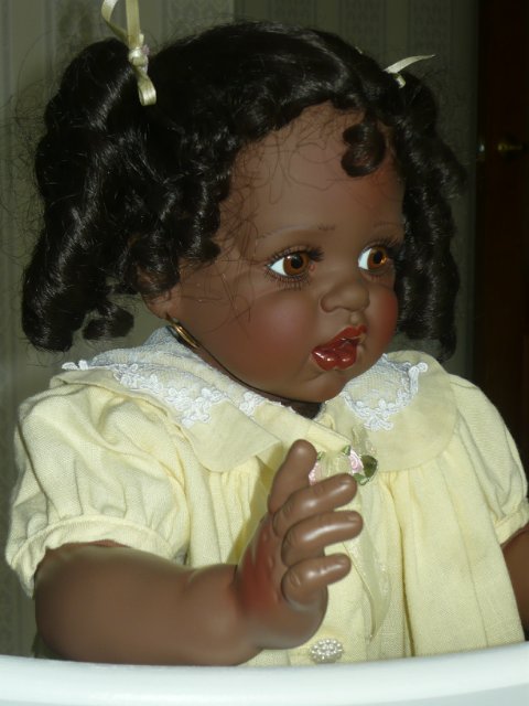 Хмурым пасмурным деньком — Куклы Fayzah Spanos (Файзах Спанос): винил и фарфор